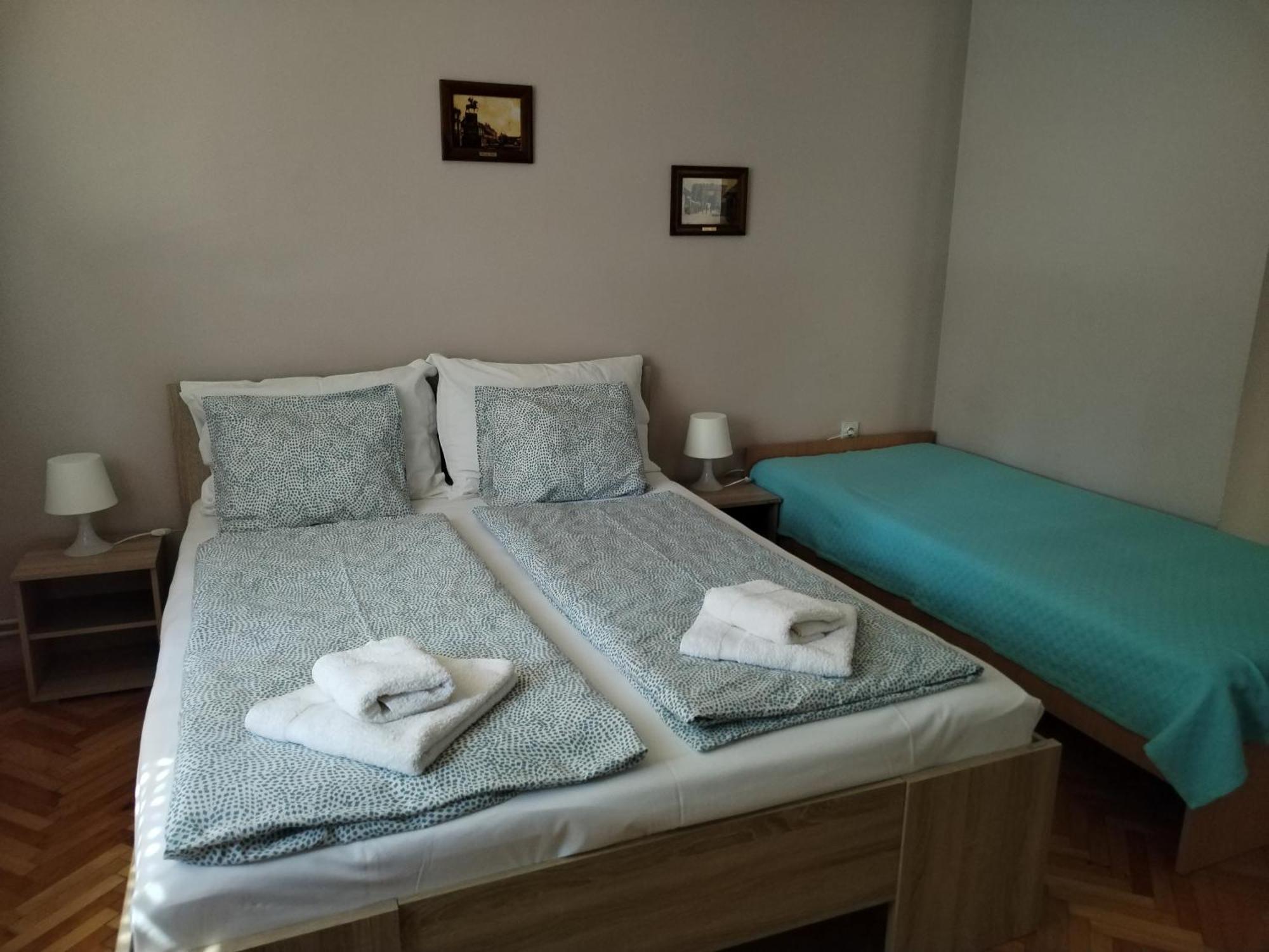 Guest House Dimitrije Niska Banja Esterno foto